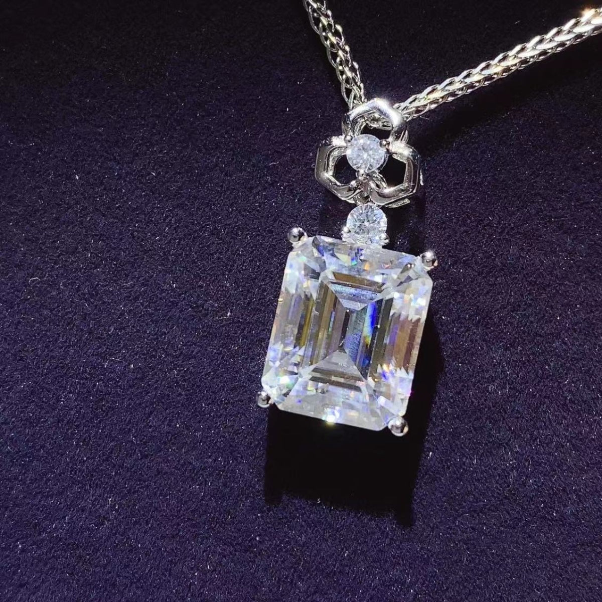 5 Carat Moissanite 925 Sterling Silver Necklace -  LOOCK MAKET