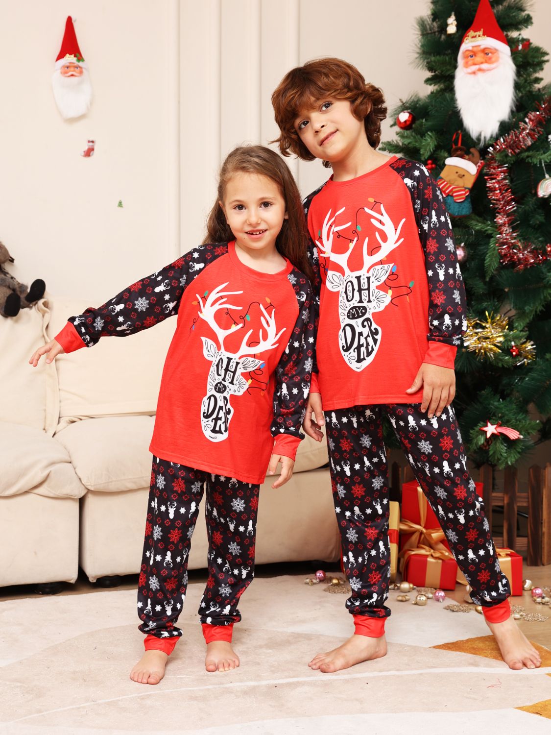 Reindeer Graphic Top and Pants Set -  LOOCK MAKET