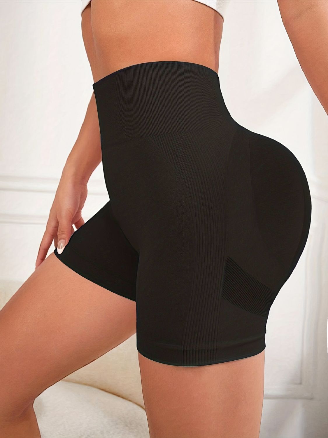 High Waist Active Shorts -  LOOCK MAKET