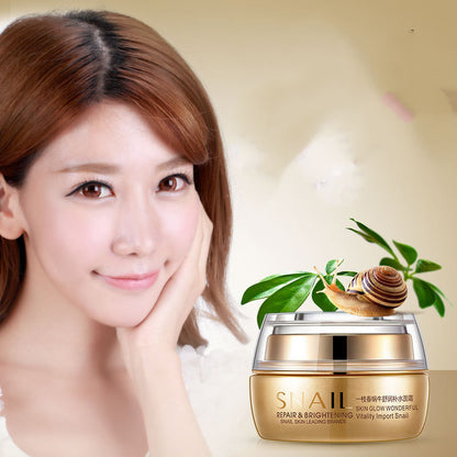 Cream moisturizing and refreshing oil control creamCream moisturizing and refreshing oil control cream